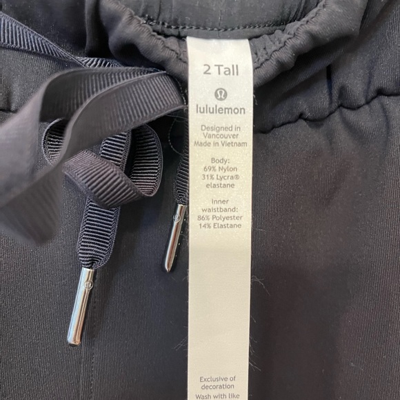 Lulu jogger - Picture 2 of 3